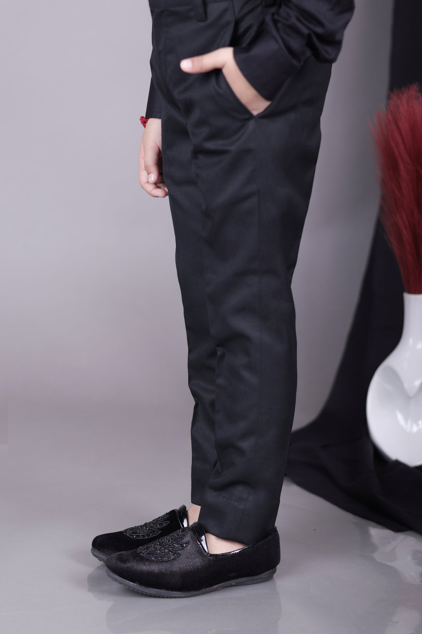 BLACK TROUSER/PANT