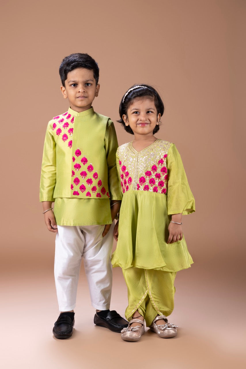 Parrot Green Kurta With Bird Thread And Zari Embroidery Bundi Jacket With Pajama Set