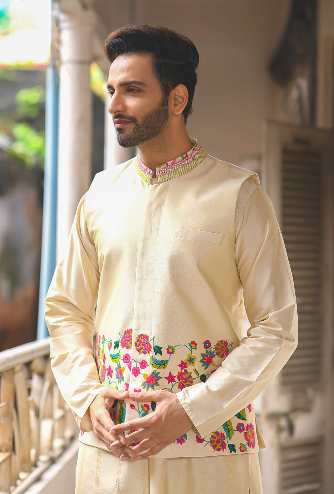 Light Beidge With Stichline And Applique On Kurta With Heavy Hand Zardosi Embroiderey Bundi Set