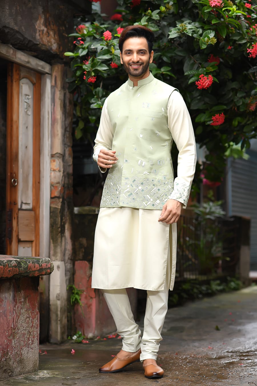 Powder Green Geometrical Cord Embroidered Kurta And Bundi Set