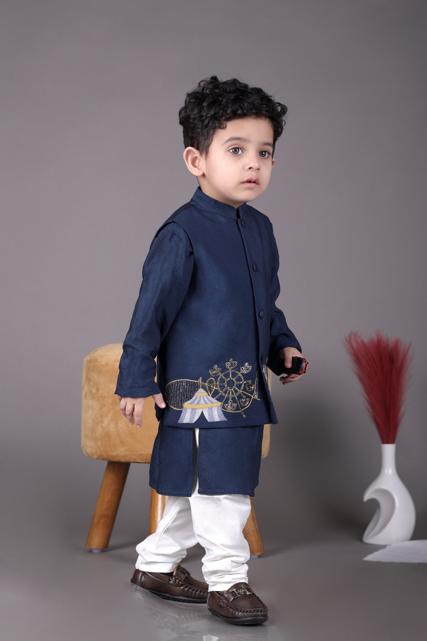 Blue Kurta With Carnival Hand Embroidery Bandhgala And Pajama Set