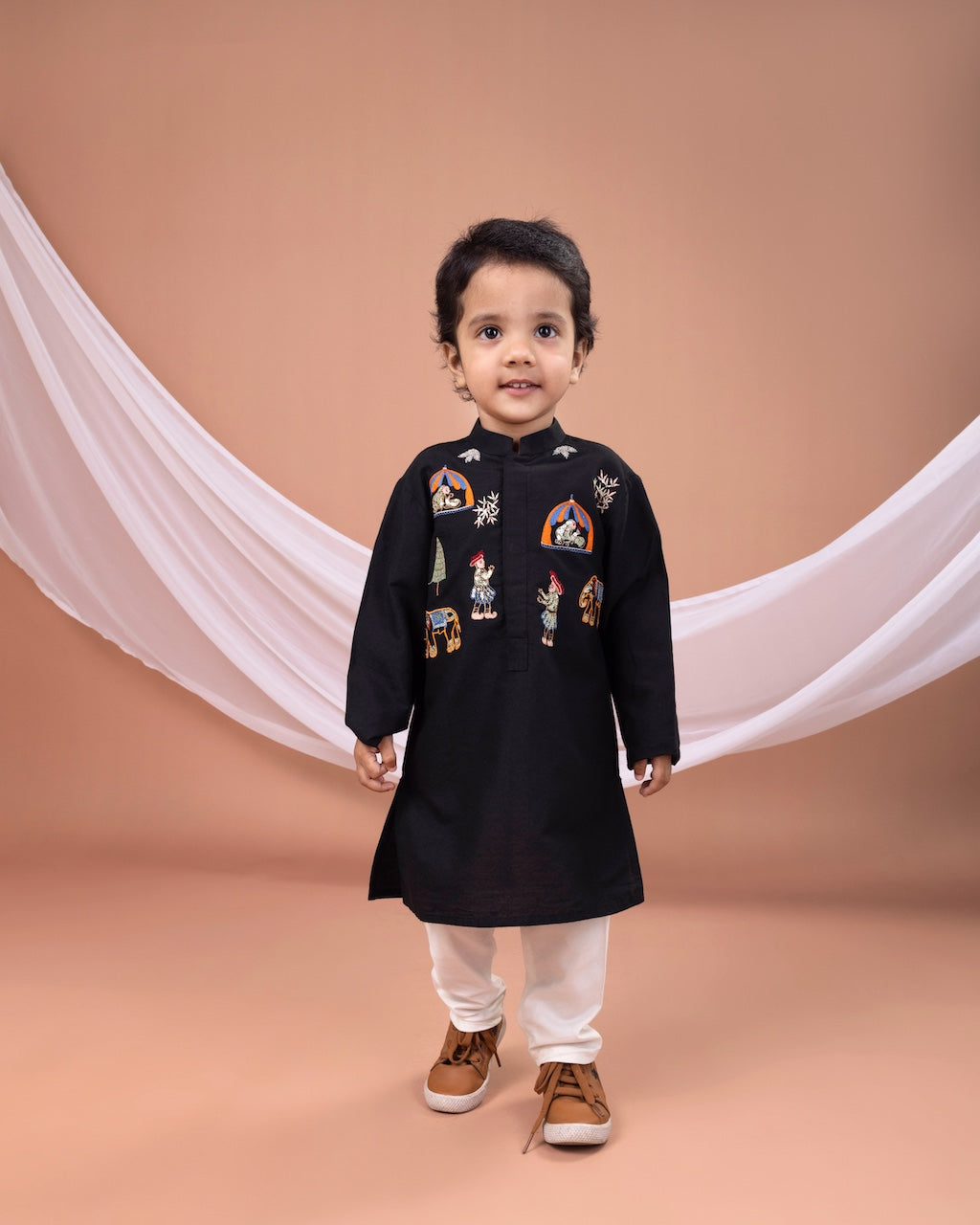 Black Palki Embroidered Kurta With Pajama Set