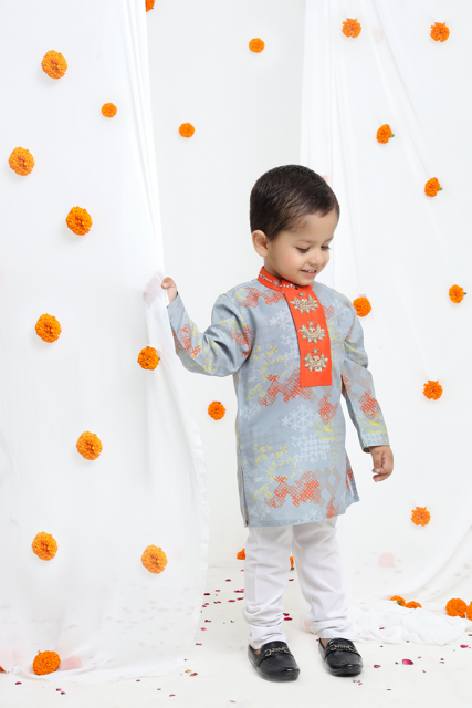 Grey Geometrical Printed Hand Embroidery Kurta With Pajama Set