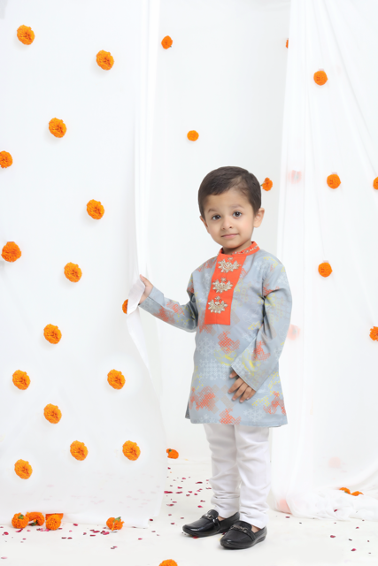 Grey Geometrical Printed Hand Embroidery Kurta With Pajama Set