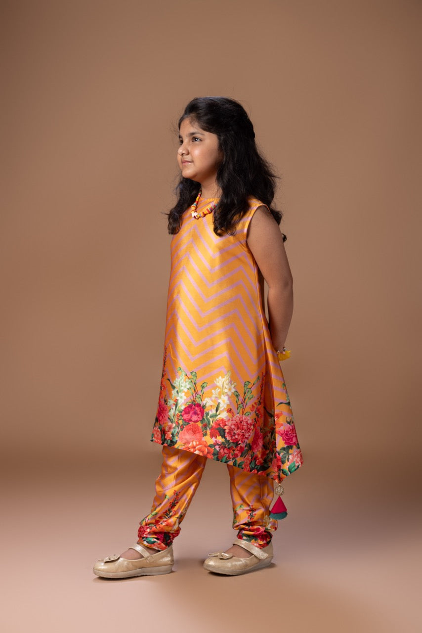 Orange Zigzig Flower Printed Kurti Top With Pant Set