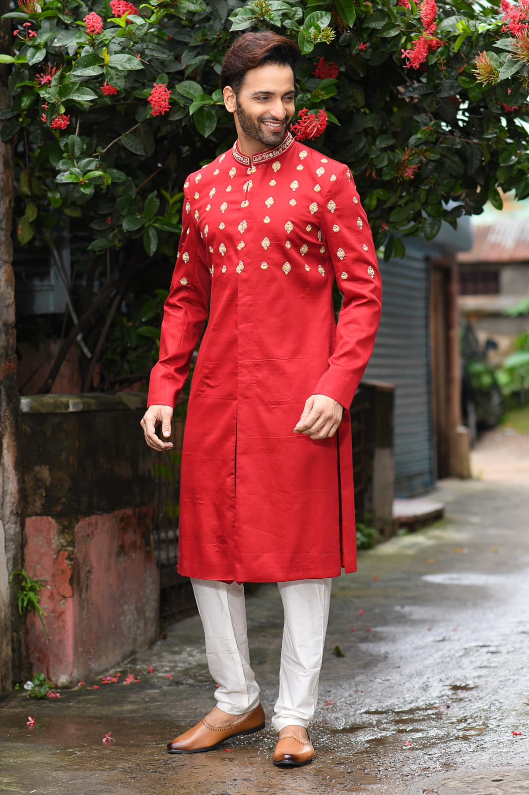 Maroon Sherwani With Zardosi Hand Embroidered Boota With Churidar Set