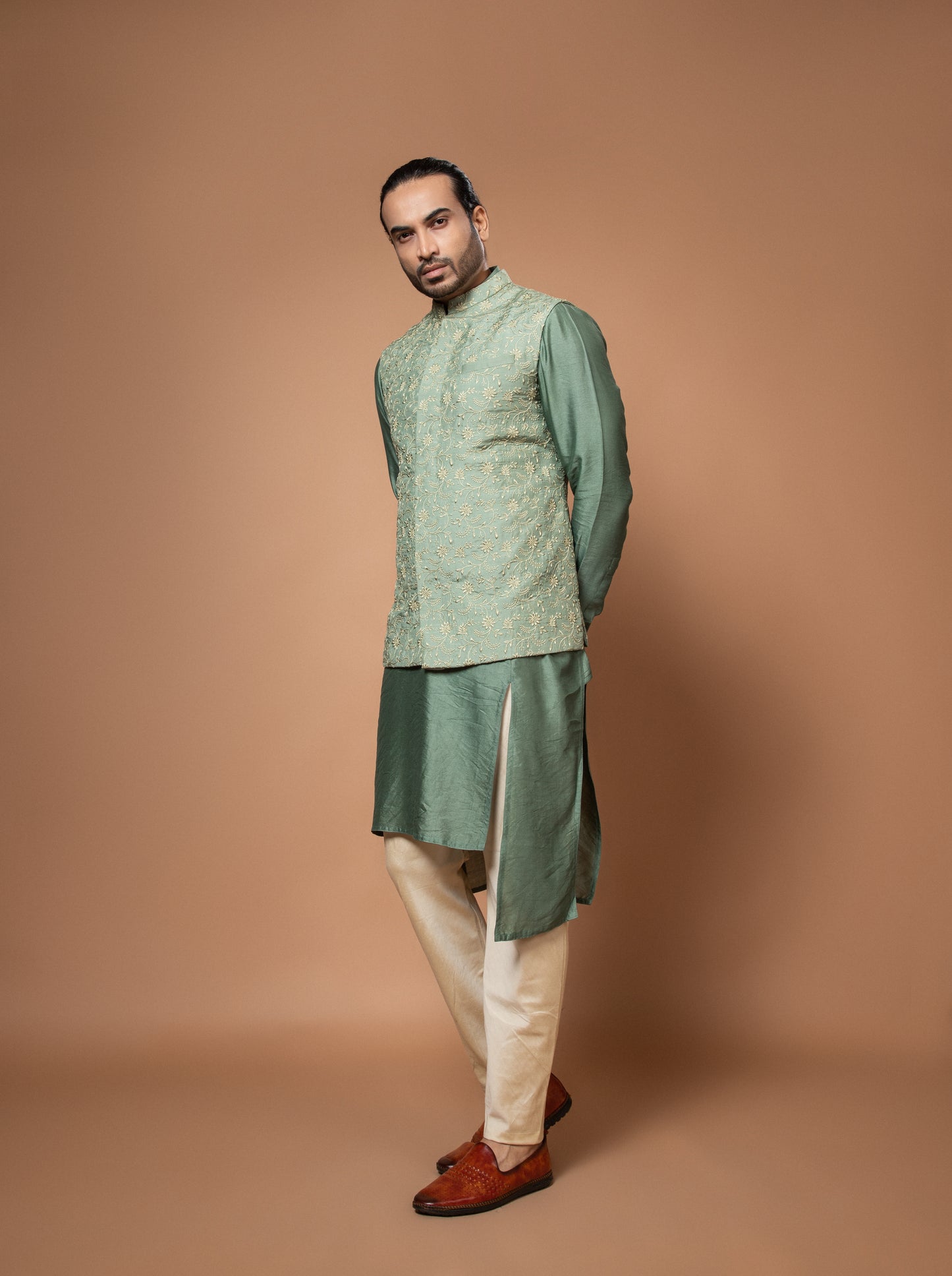 Olive Green Drape Stylish Kurta With Heavy Thread Embroidery Bundi Pajamna Set