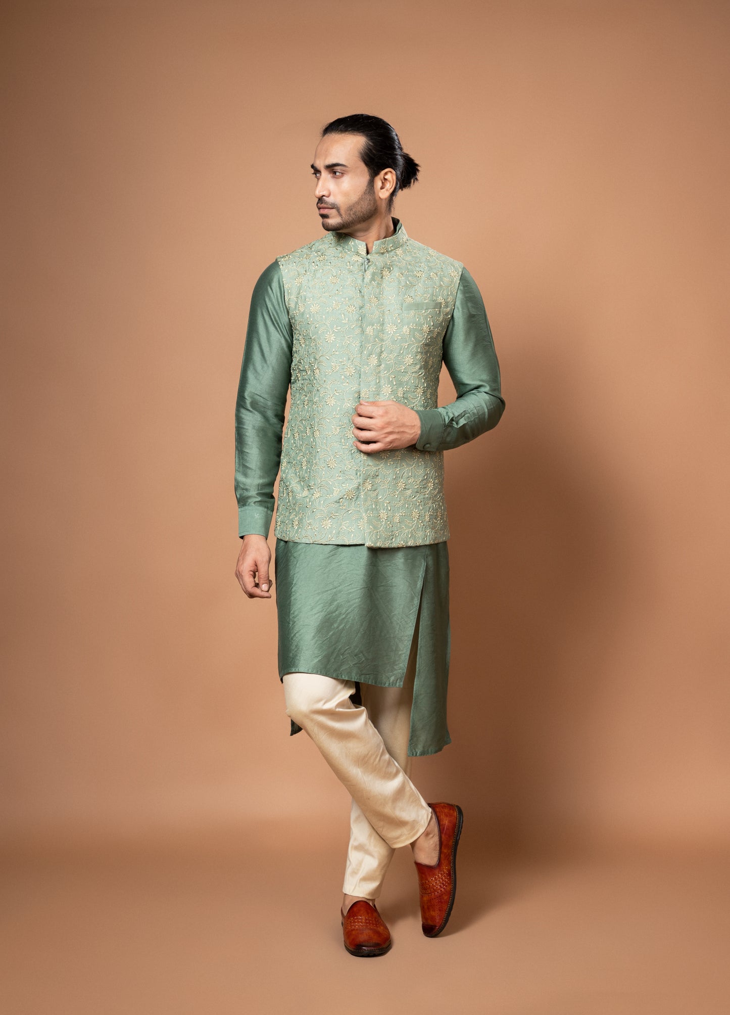 Olive Green Drape Stylish Kurta With Heavy Thread Embroidery Bundi Pajamna Set