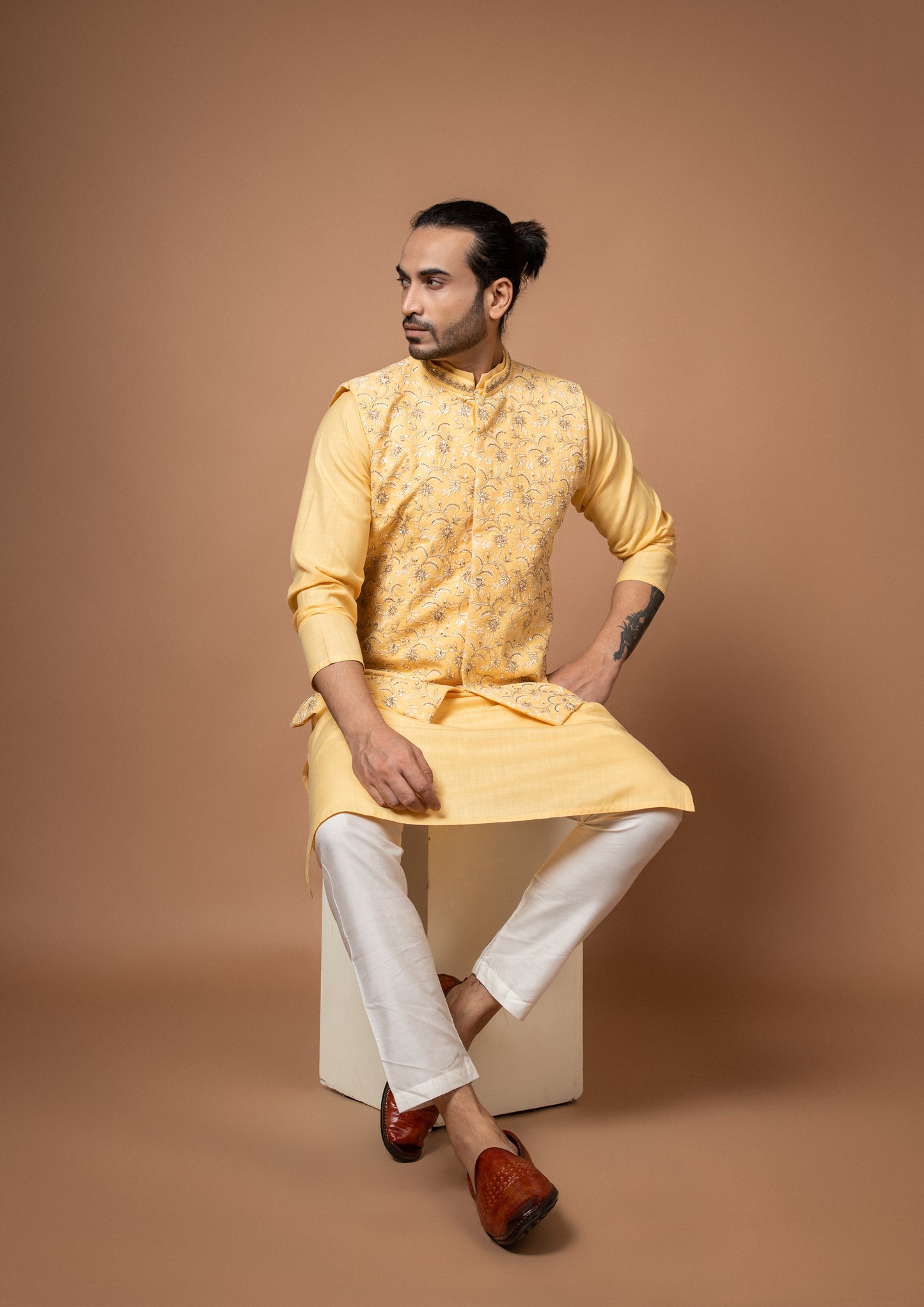 Lemon Yellow Kurta With Heavy Thread And Zardosi Embroidery Bundi Pajamna Set