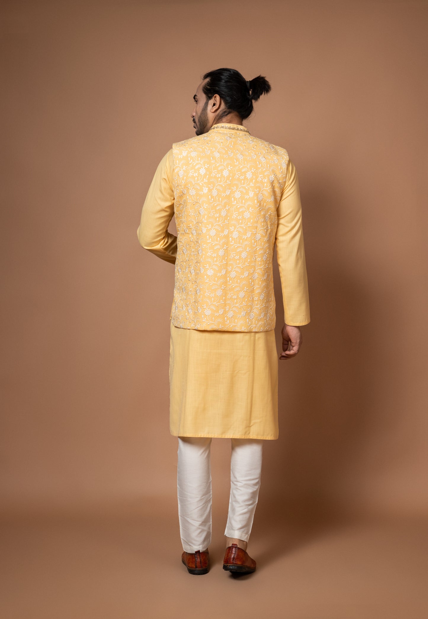 Lemon Yellow Kurta With Heavy Thread And Zardosi Embroidery Bundi Pajamna Set