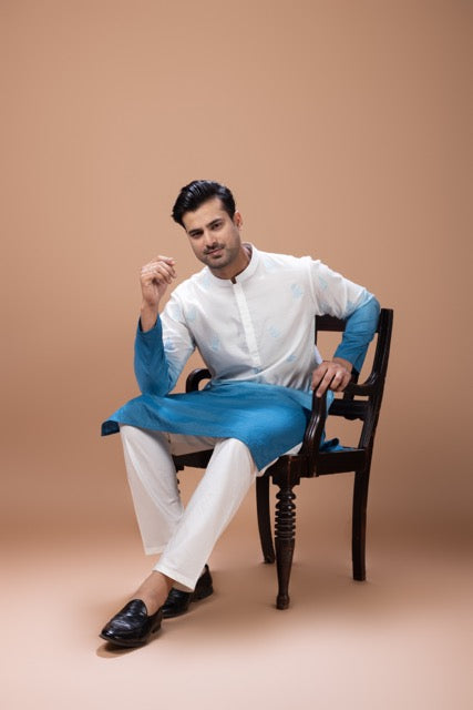 Blue Shaded With Boota Embroidery In Kurta With Pajamna Set