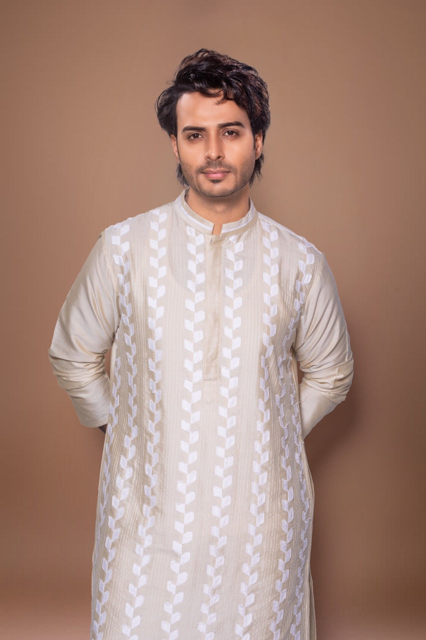 Applique And Stichline Kurta With Pajama Set - Beidge