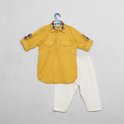 Goggles Yellow Pathani With Salwar