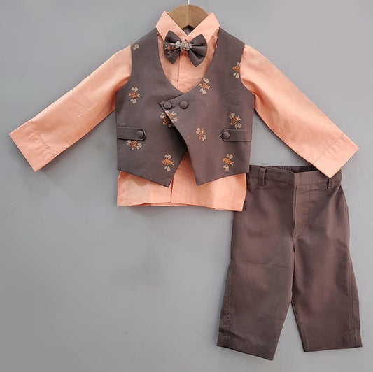 Pink Shirt With Grey Pant/Grey Honey Bee Print Half Jacket With Bow Tie Set